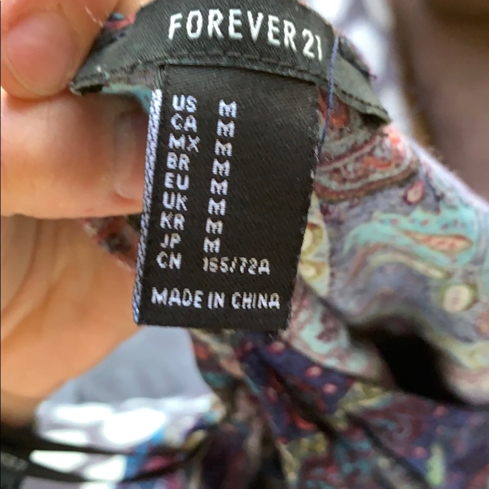 Patterned romper - Picture 3 of 3